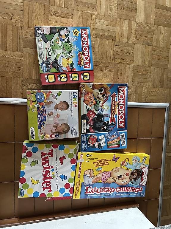 Jeux: Vendo diversi giochi – D'occasion à Novazzano par ene_fn5s
