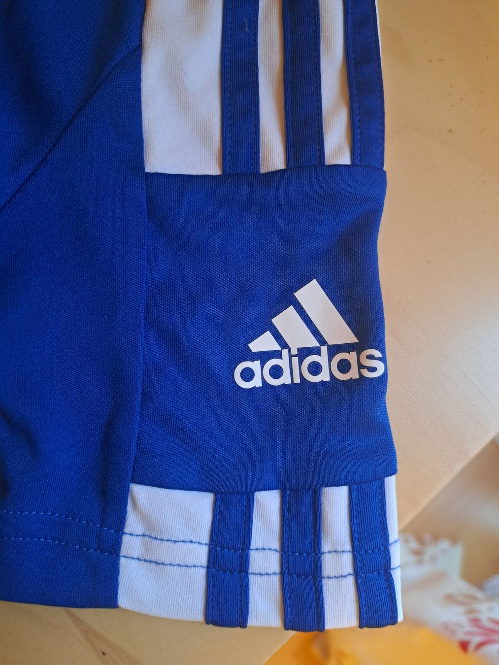Adidas Camicie, T-shirt & Polo: Sportshirt – Usato da Kloten venduto da 1Life 2