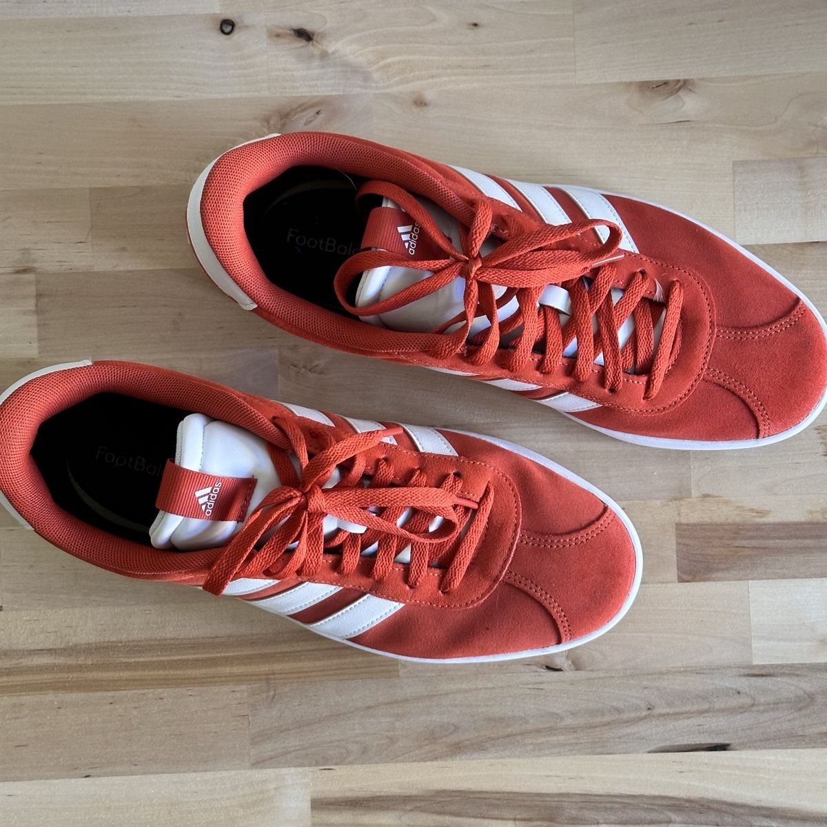 Adidas Herrenschuhe: Adidas Sneaker orange/weiss Grösse 45 – Neu (gemäss Beschreibung) aus Zürich von Mr.T23 3