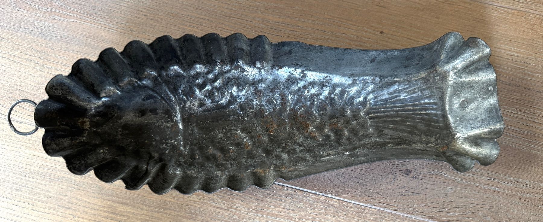 Backformen: Antike Backform Fisch Weissblech 31 cm – Gebraucht aus Rothrist von Luckywinner 3