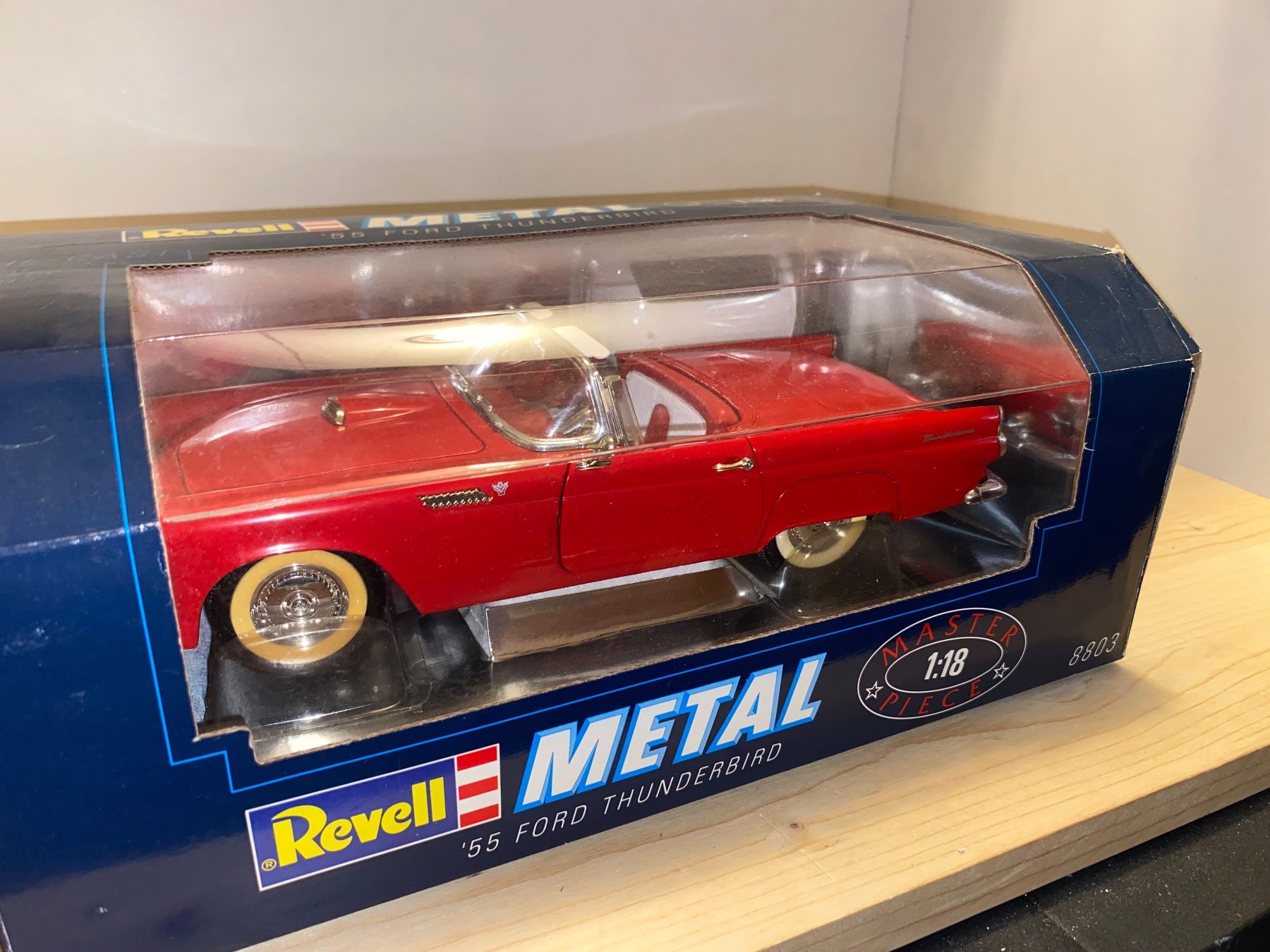 Ford Modellini d'auto: 55’ Ford Thunderbird 1/18 – Nuovo (secondo la descrizione) da Wohlen AG venduto da PrivatSammlung