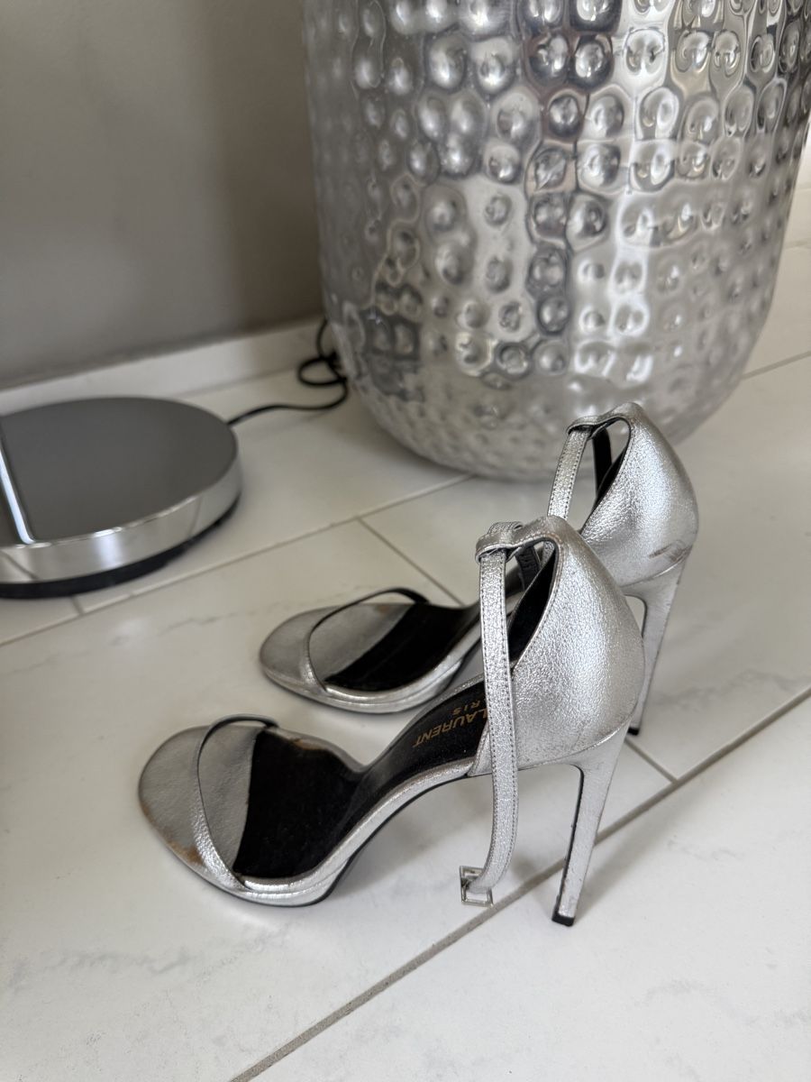 Saint Laurent Scarpe da donna: Saint Laurent Sandalen, Silber, Grösse 39 – Usato da Küsnacht ZH venduto da divarocci