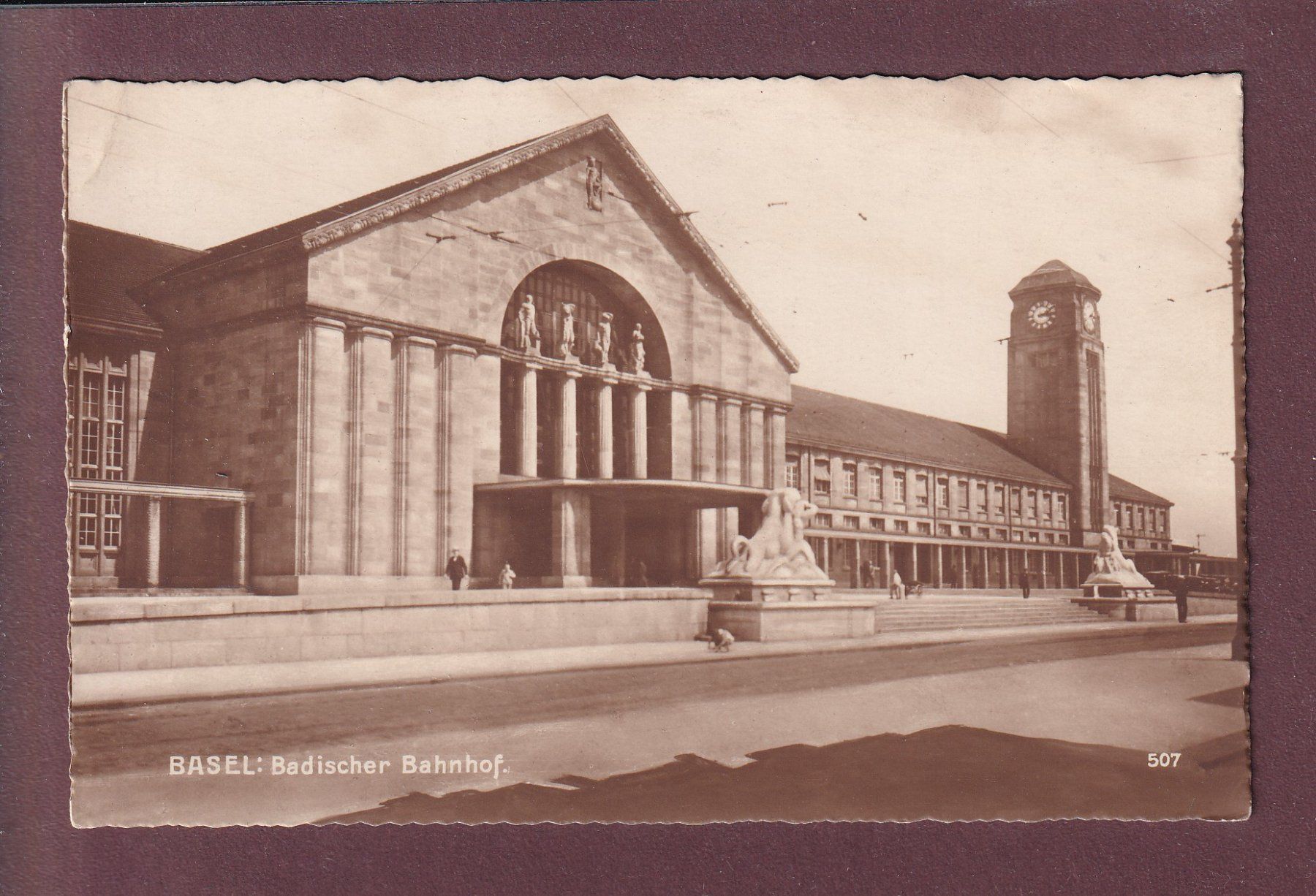 Cartoline postali: BASEL - Badischer Bahnhof – Usato da Pully venduto da nicecards