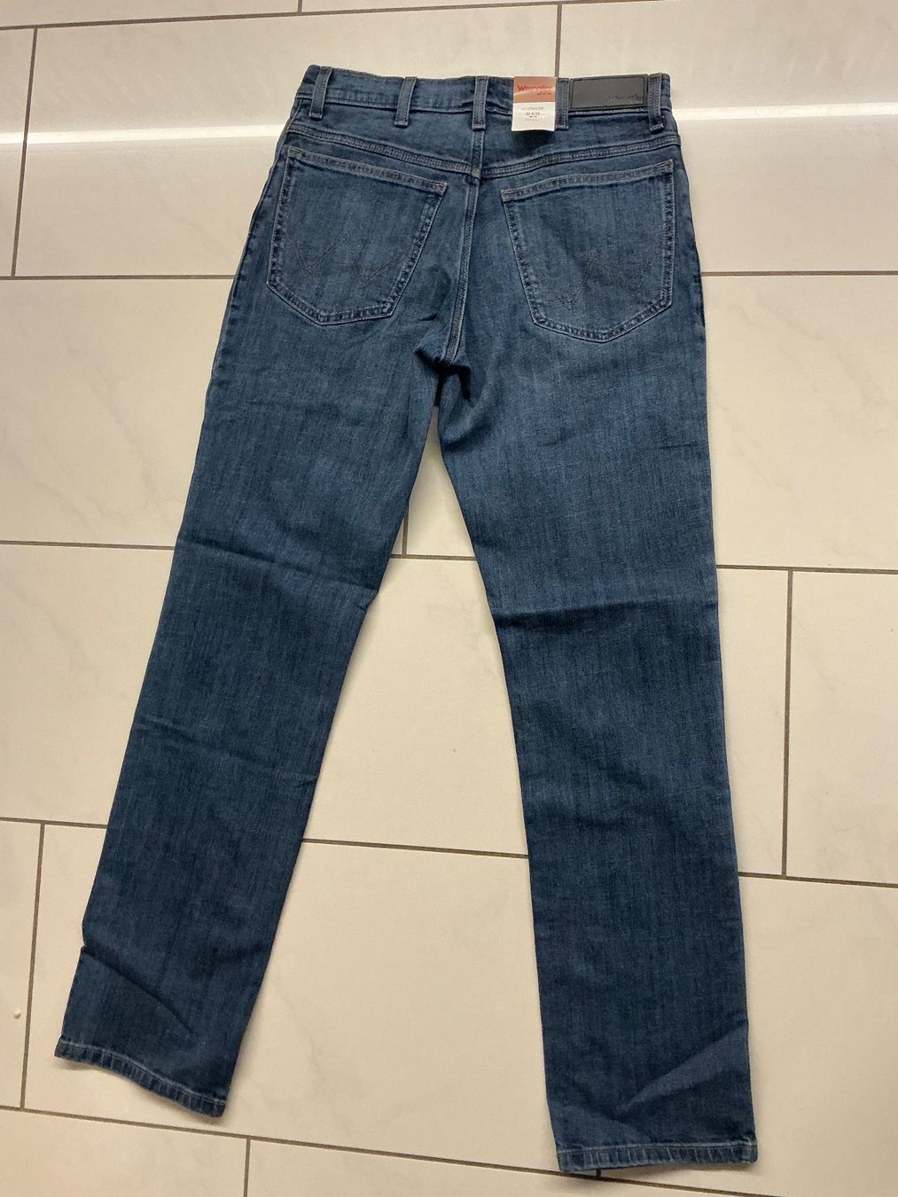 Wrangler Jeans: Wrangler Jeans Gr.32/34 – Nuovo e nell'imballaggio originale da Biel-Benken BL venduto da Sahra1 3