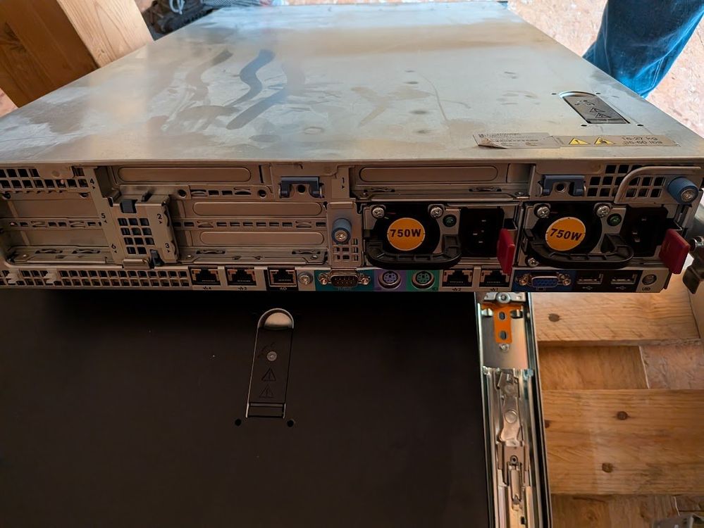 HP ProLiant DL380 G6 Server (Gebraucht) in Bottmingen für CHF 50 – nur ...