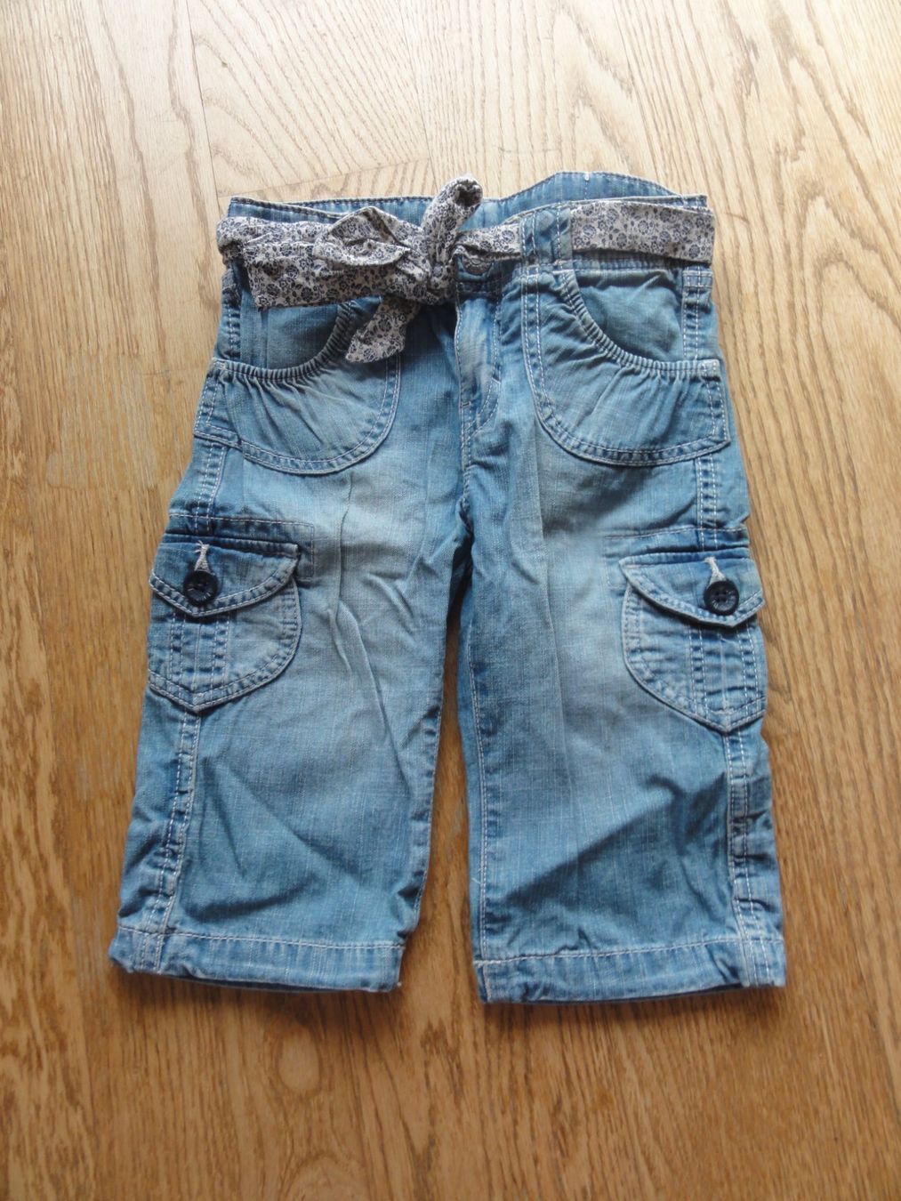 H&M Pantaloni: coole Jeans Gr. 98 – Usato da Riedholz venduto da Taweva