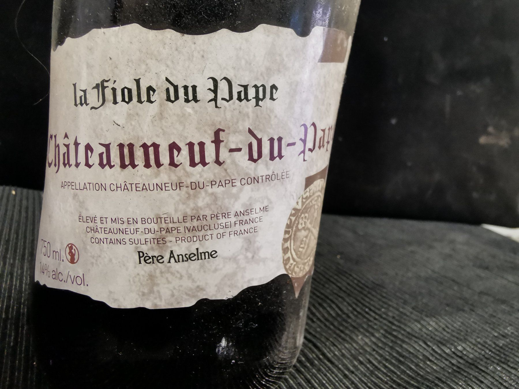 Vino: CHÂTEAUNEUF-DU-PAPE – Nuovo (secondo la descrizione) da Genève venduto da Leboucheoreilles 3