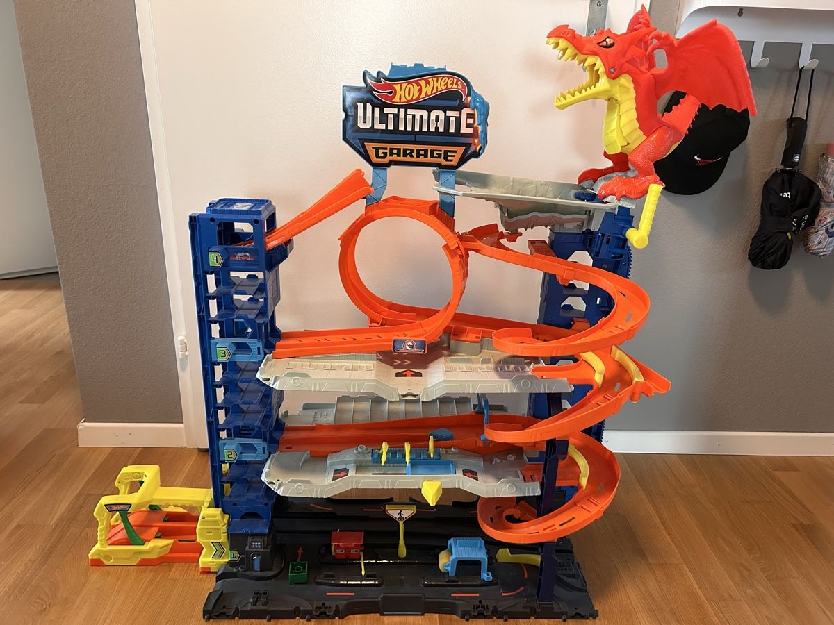 Hot Wheels Spielzeuge: Hot Wheels Bahn Drachen – Gebraucht aus Rapperswil SG von AndrePalu