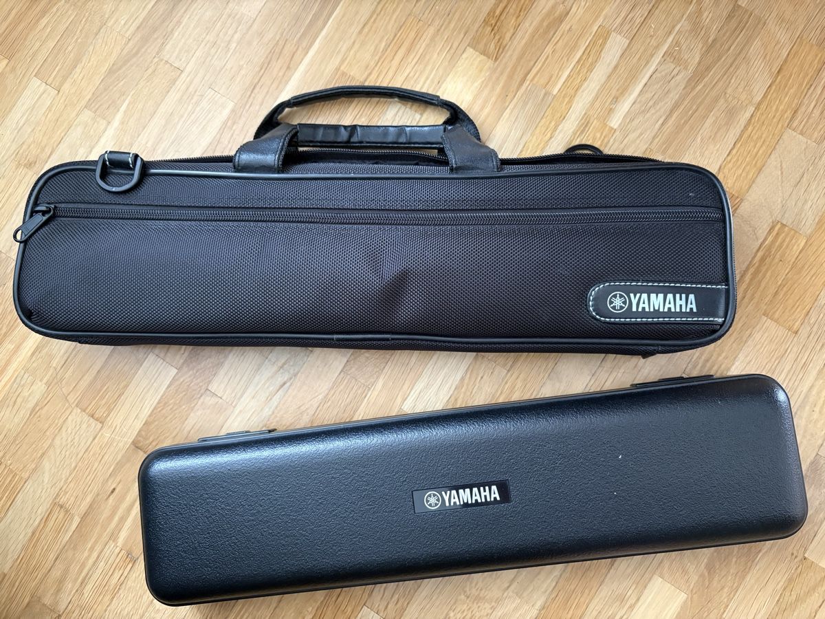 Yamaha Strumenti musicali: Yamaha Querflöte mit Etui  – Usato da St. Gallen venduto da chrismotov