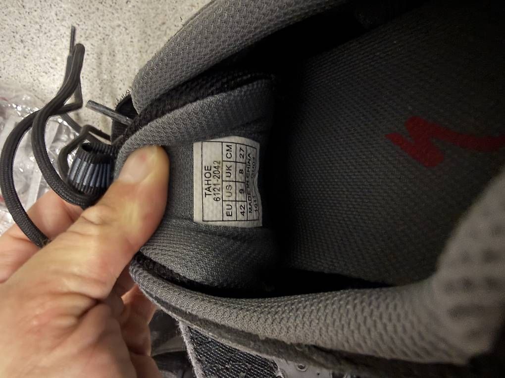 Specialized Herrenschuhe: Specialized, Klickpedale und Schuhe – Gebraucht aus Kilchberg ZH von mar_hhk7 1