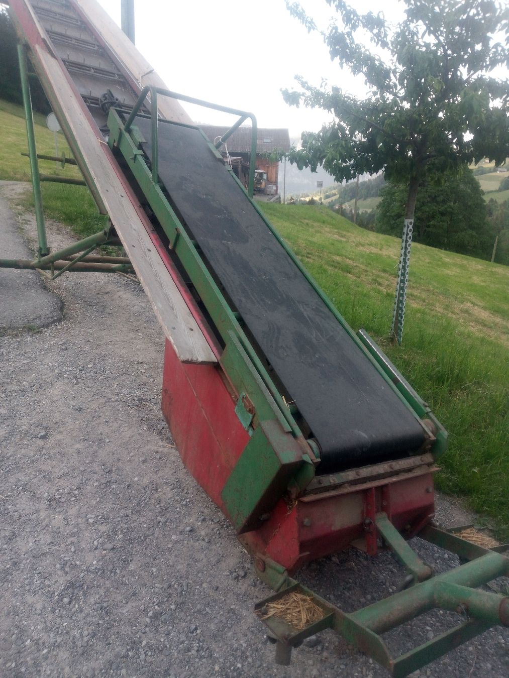 Remorques autochargeuses/d'ensilage: Förderband Blaser – D'occasion à Horboden par 1999patris 1