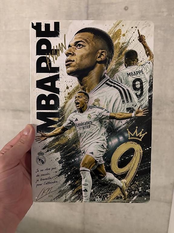 Ecriteaux: Kylian Mbappé Blechschild – Neuf avec emballage d'origine à Rickenbach ZH par Pumba_500