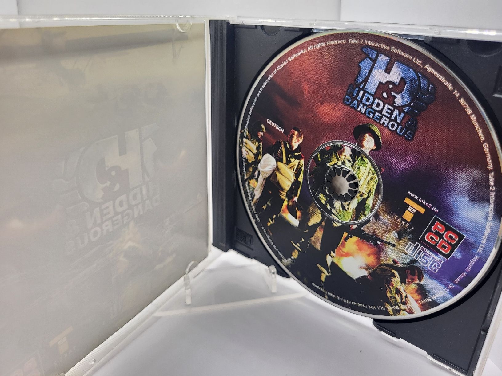 Microsoft Giochi: Hidden & Dangerous PC CD-Rom Jeu en Bon état – Usato da Conthey venduto da Th3gr4yf0x 2