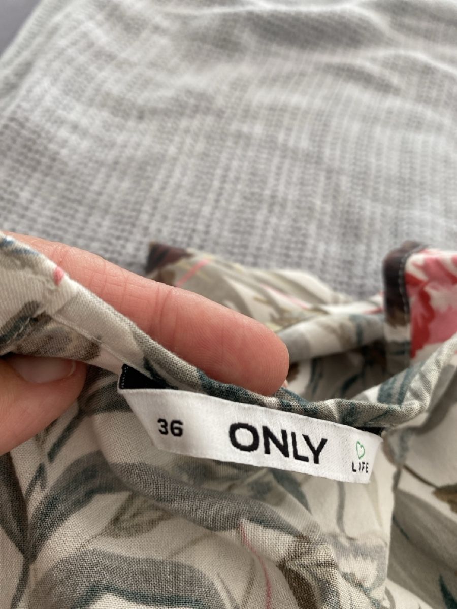Only Tute: Jumpsuit Only 36 – Usato da Killwangen venduto da Sommer15 2