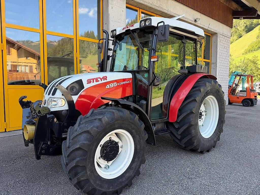 Steyr Trattori: Traktor Steyr 495 Kompakt – Usato da Flühli LU venduto da JeMa-Tech 2