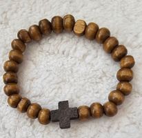 Holzarmband mit Kreuz 