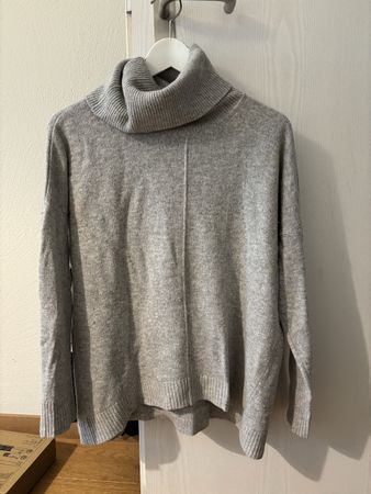 Massimo Dutti Sweater (S)