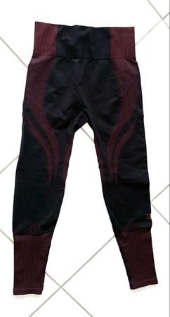 ENGINEERED LIFE LEGGINS GR. S neuwertig