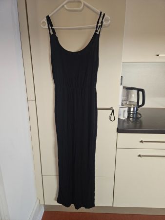 Lascana schwarzes Kleid Gr. 36 mit Beinschlitz (eingerissen)