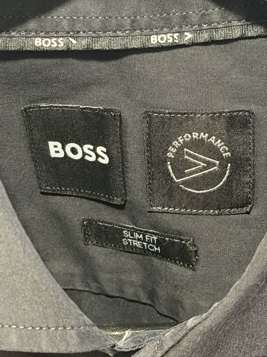 Hugo Boss Camicie: 11 Stk Boss Hemden  – Usato da Ballwil venduto da lukyluciano21 1