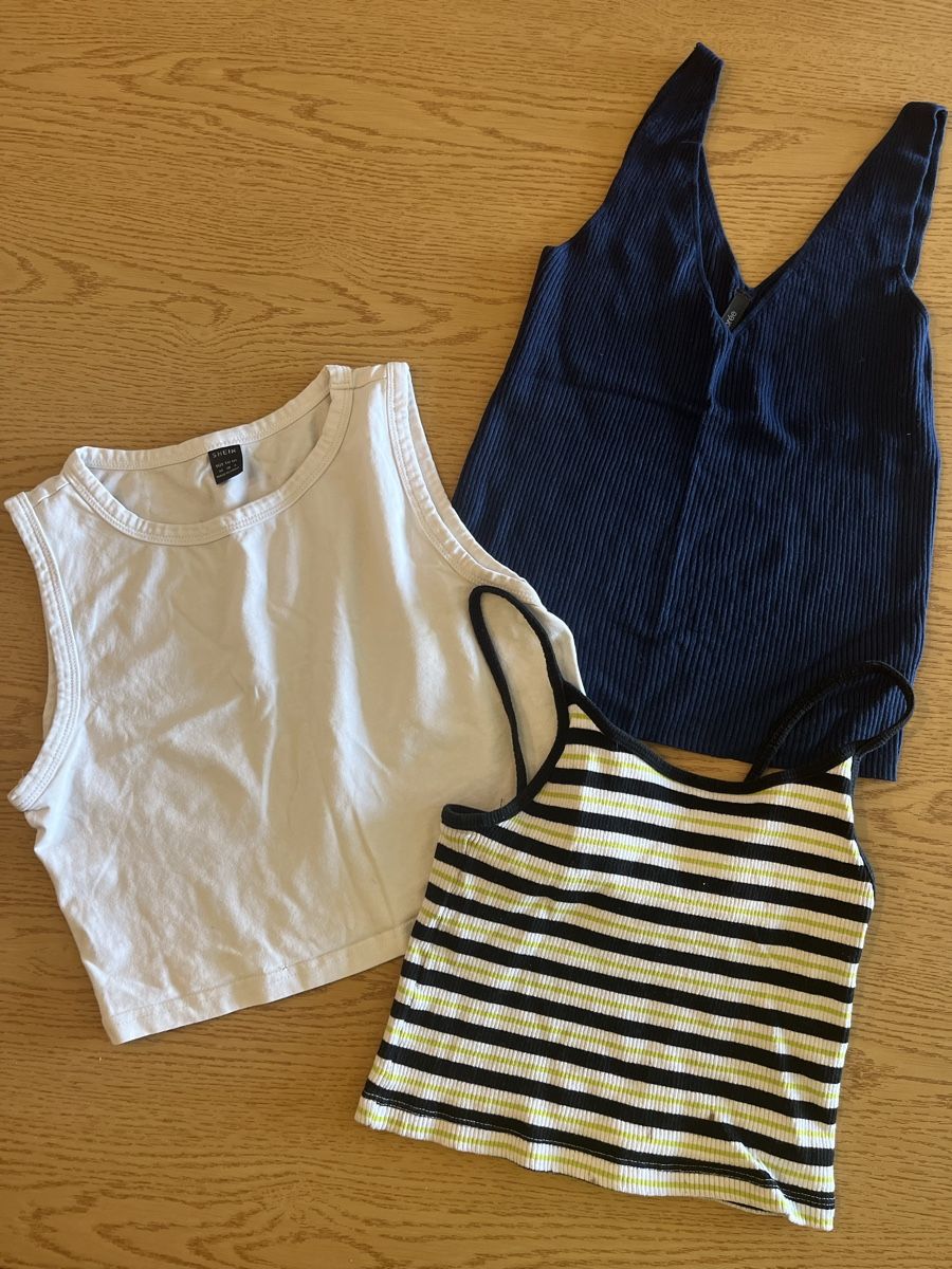 Kleiderpakete & -sets: Lots 3 tops – Gebraucht aus Courgenay von tat_w5vc