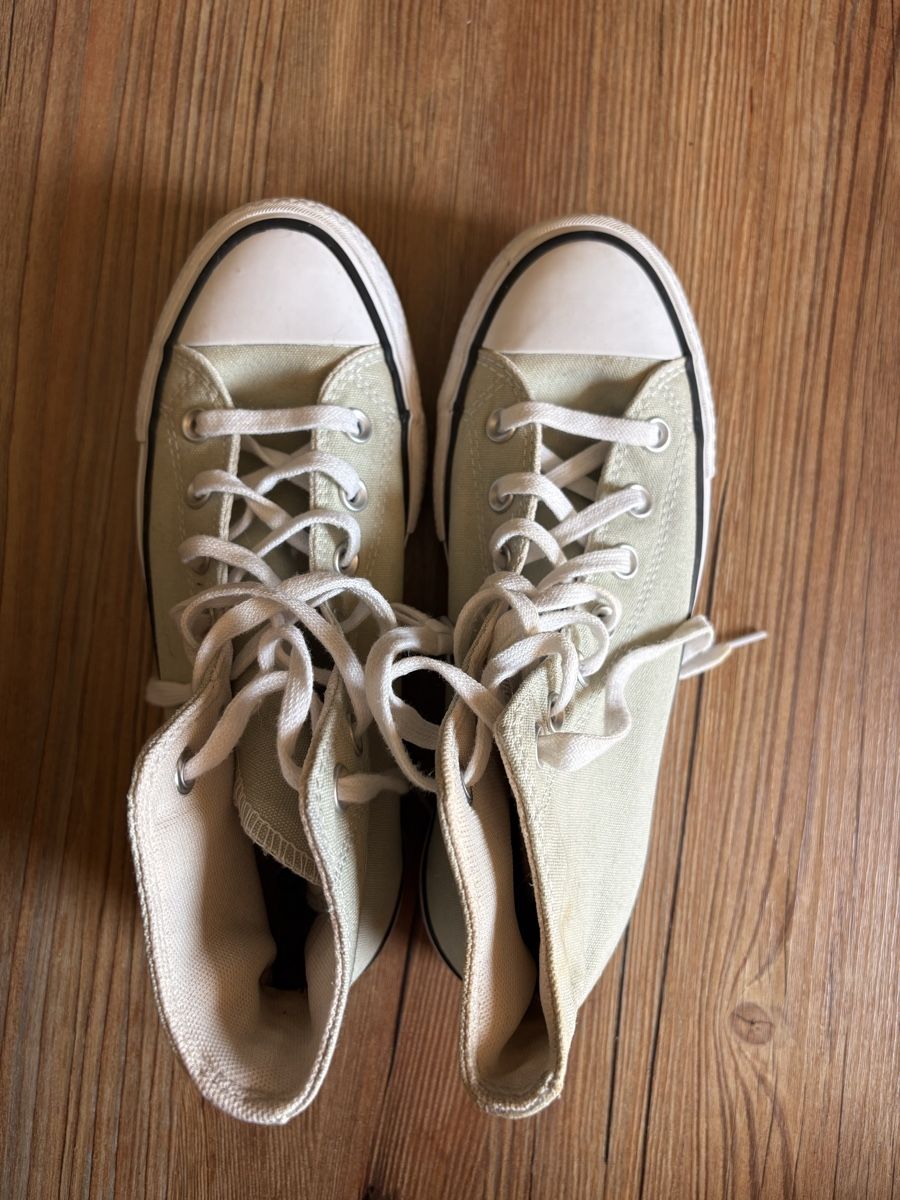Converse Damenschuhe: Converse Gr. 37 – Gebraucht aus Grindelwald von Kikaa99 1