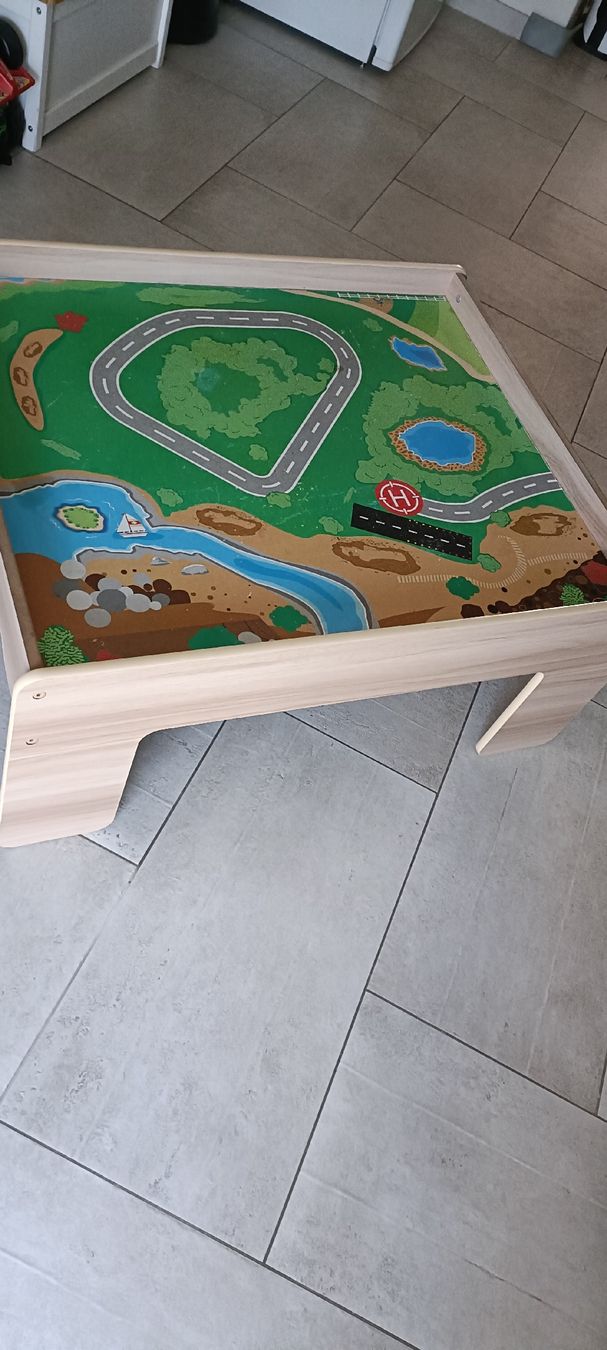 Giochi: Spieltisch Bahn und Landschaft – Usato da Kölliken venduto da nidiya 1