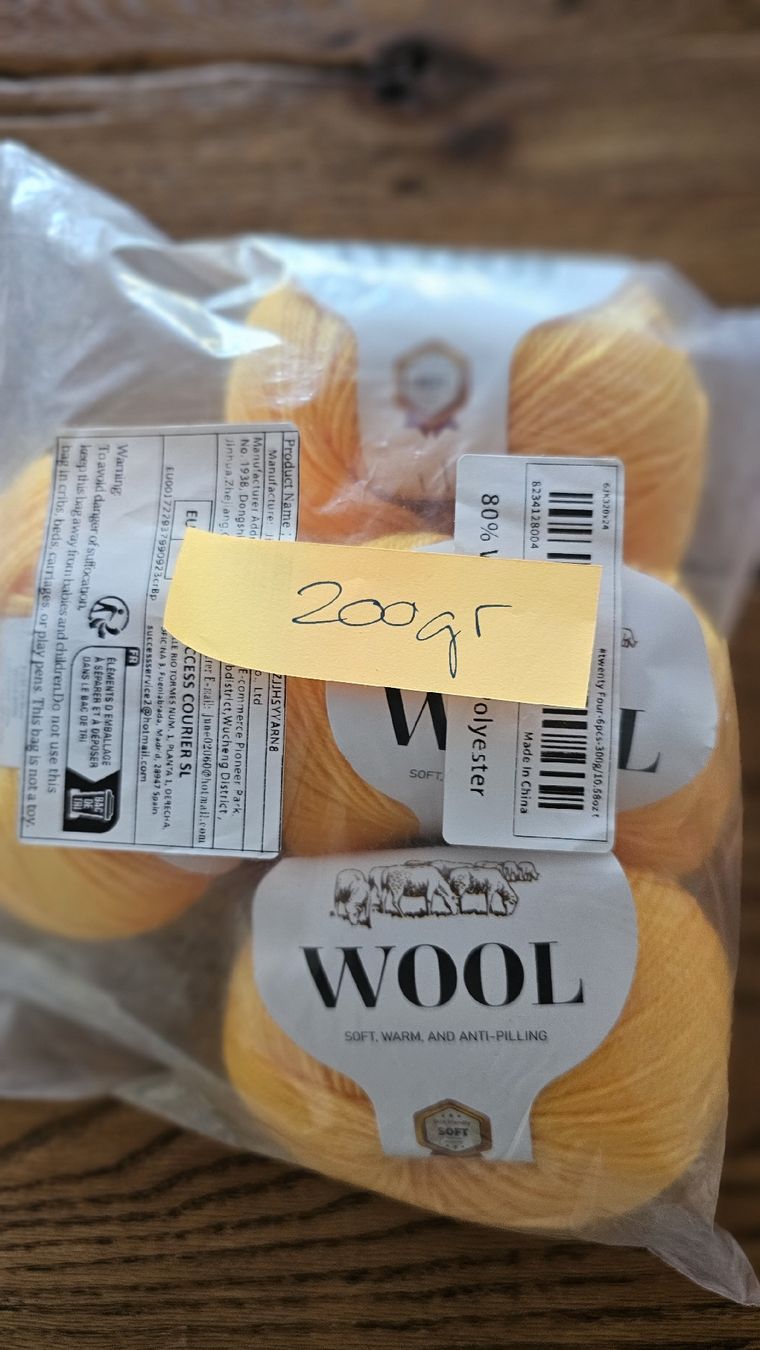 Lana: Wunderschönes Mischgarn gelb, weich 200 gr. – Nuovo (secondo la descrizione) da Fehraltorf venduto da lisam16 5