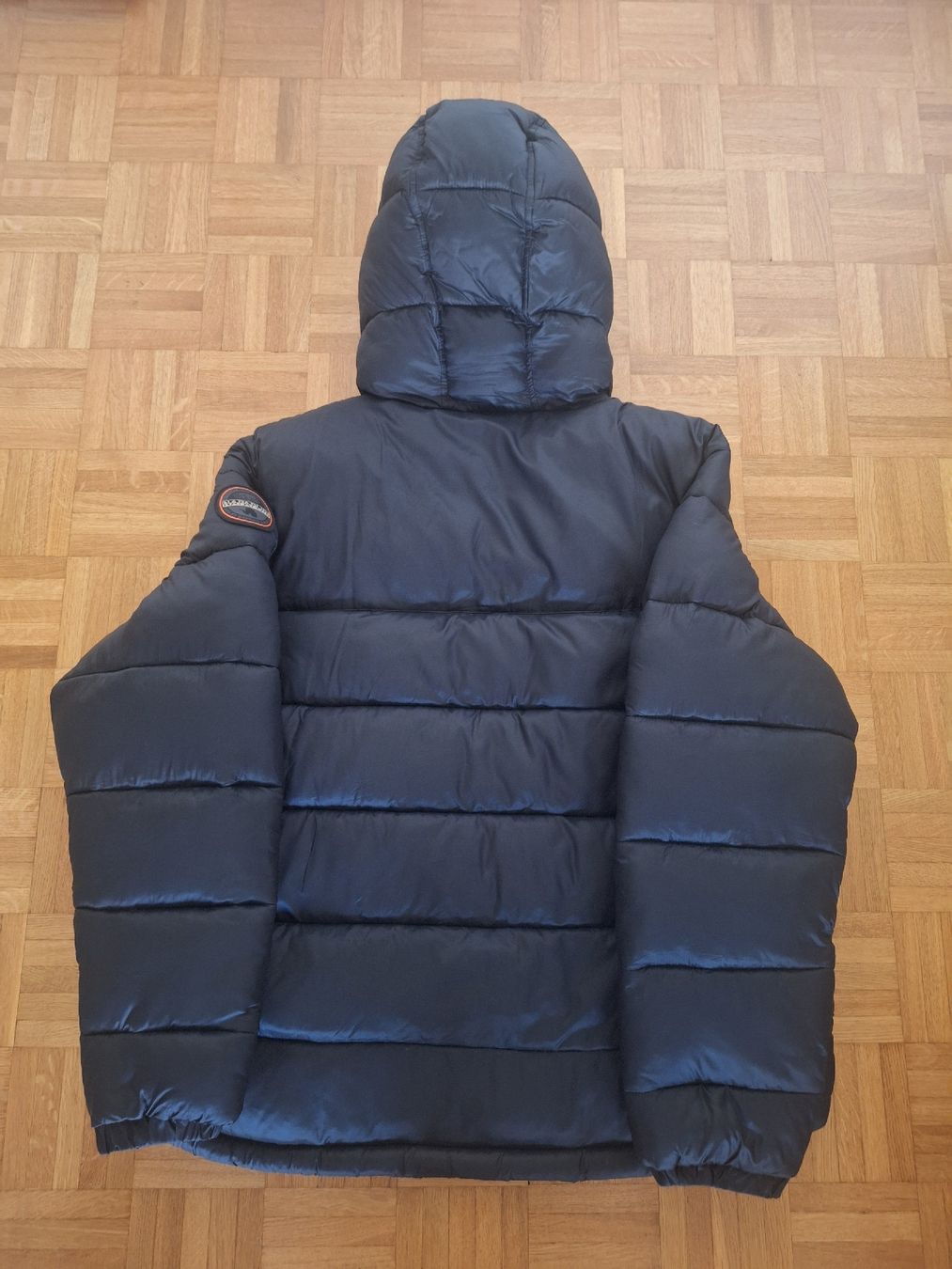 Napapijri Vestes: Napapijri down jacket black – D'occasion à Yens par rob_nsw7 5
