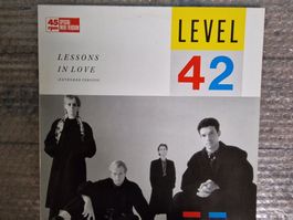 Level 42 Maxi-Single – Lessons In Love (Extended Version)