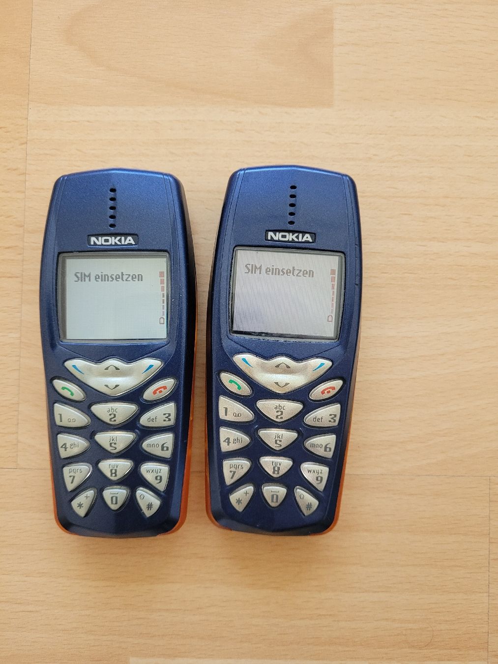Nokia Telefoni cellulari / Smartphones: Nokia 3510i 2x + Nokia 3410 – Difettoso da Birsfelden venduto da joz_t7bw 4