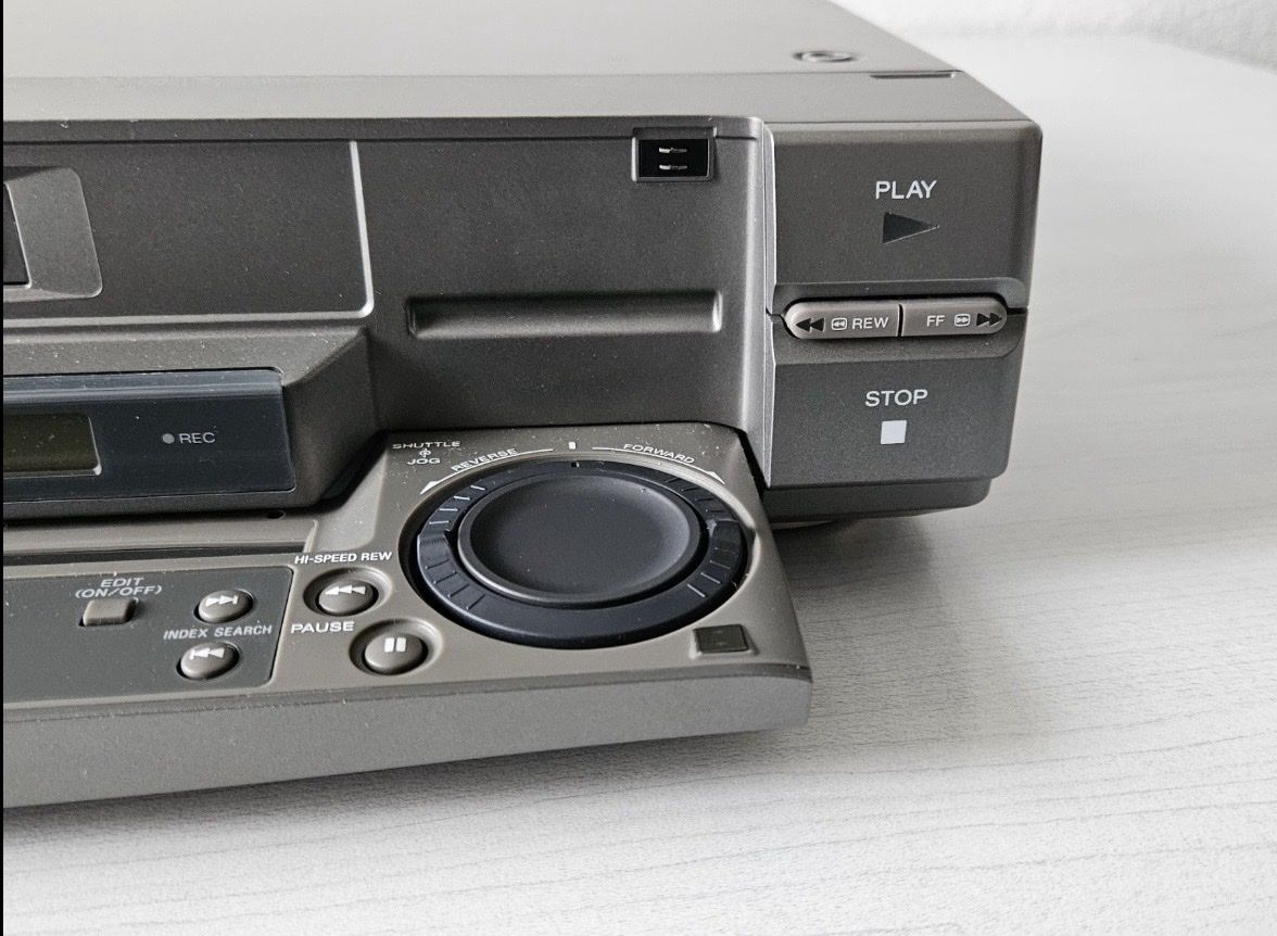 Sony Registratori: Sony EV-C2000E | Video 8 / Hi8 Cassette Recorder – Difettoso da Trimbach venduto da SABO-61 3