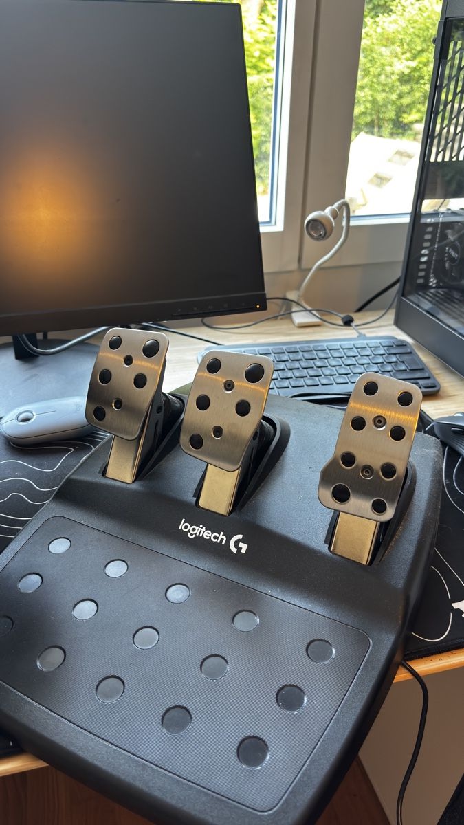 Logitech Controller: Logitech G29 Driving Force – Usato da Küsnacht ZH venduto da Dani_Aeschbach 2