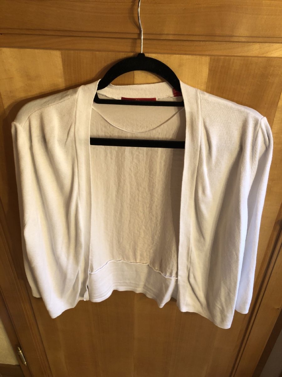 Bolero: S. Oliver Cardigan weiss Gr. 40 – Usato da Mauren venduto da ducducturi 1