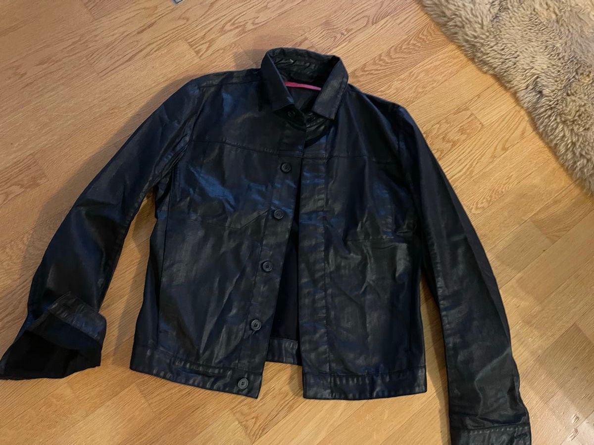Hugo Boss Giacche: Jacke Hugo Boss Jacke Lederoptik – Usato da Rüschlikon venduto da leo_mwz2