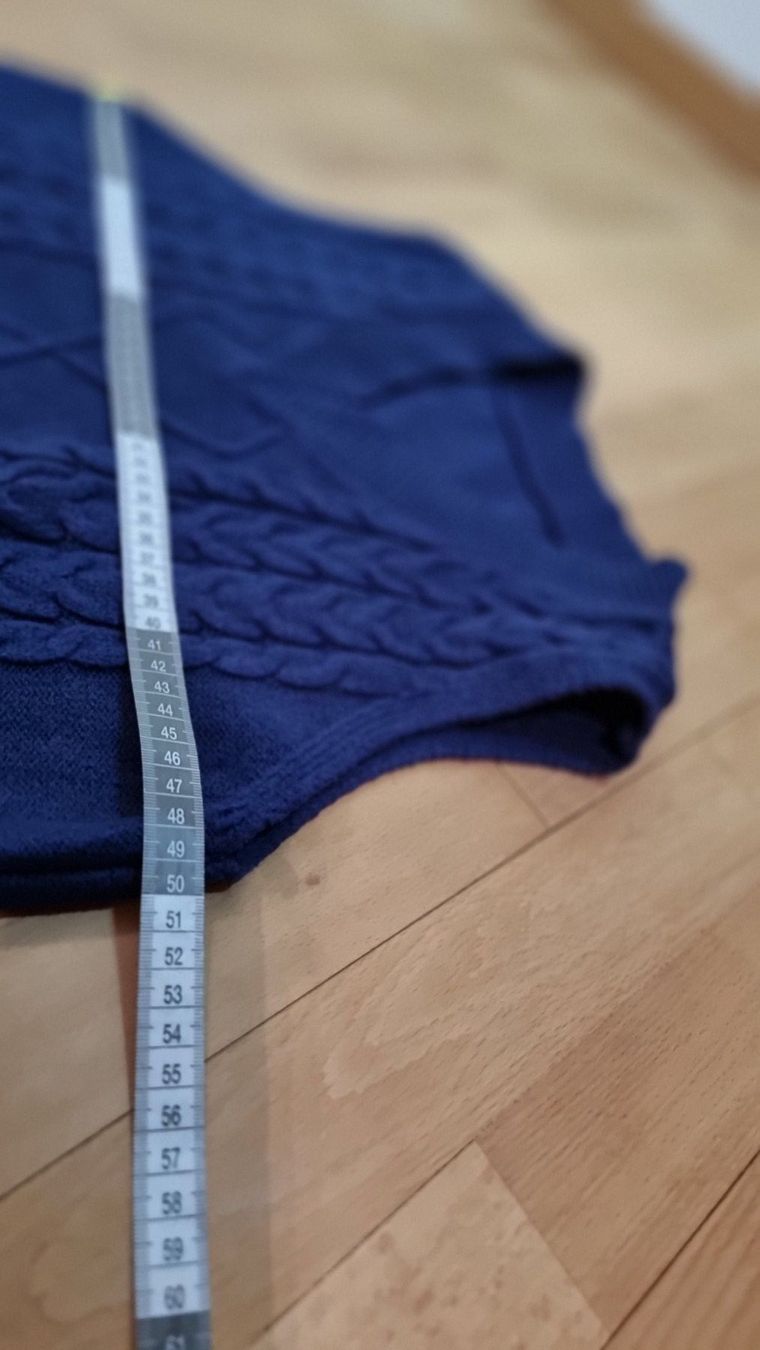Gilets & Westen: Blaue Strickweste Gr. 38/40 Damen Winter warm elegant – Gebraucht aus Wald ZH von CapLux 3