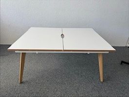 Sitzungstisch zu verkaufen