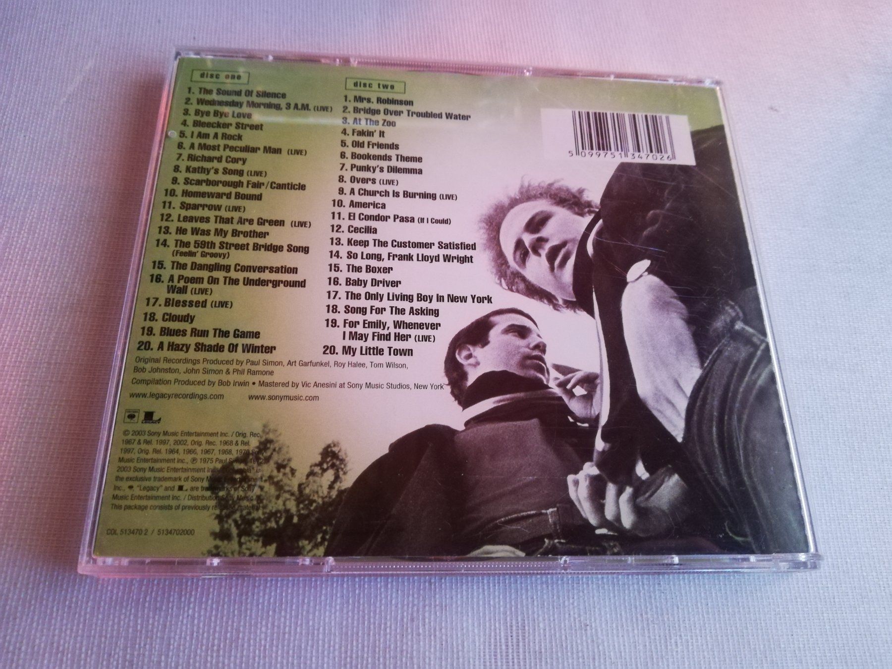CDs: SIMON & GARFUNKEL - THE ESSENTIAL – D'occasion à Bern par Vinylsound.ch 1