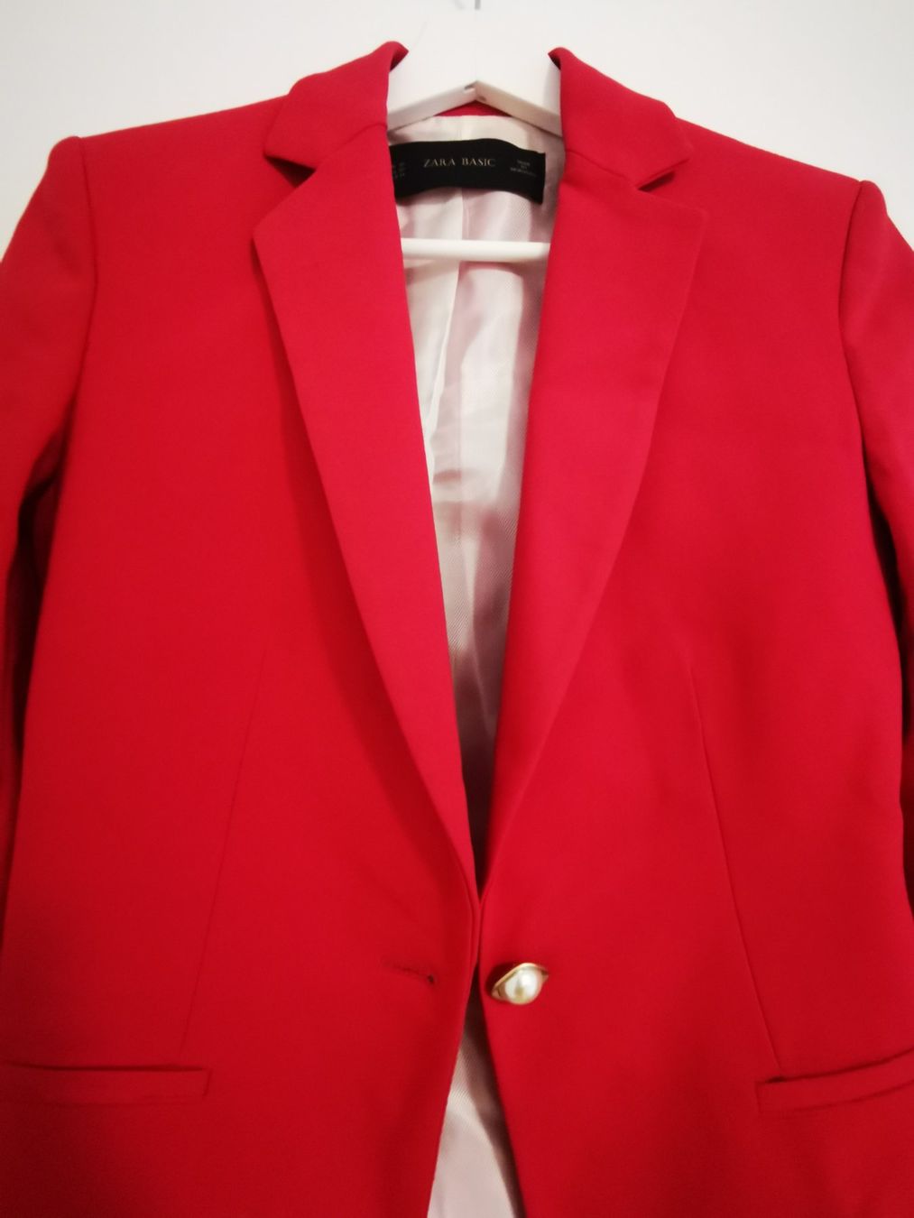 Zara Completi & Tailleur: Purple Blazer von Zara Basic, Grösse XS – Usato da Niedergösgen venduto da lil_s6k8 3