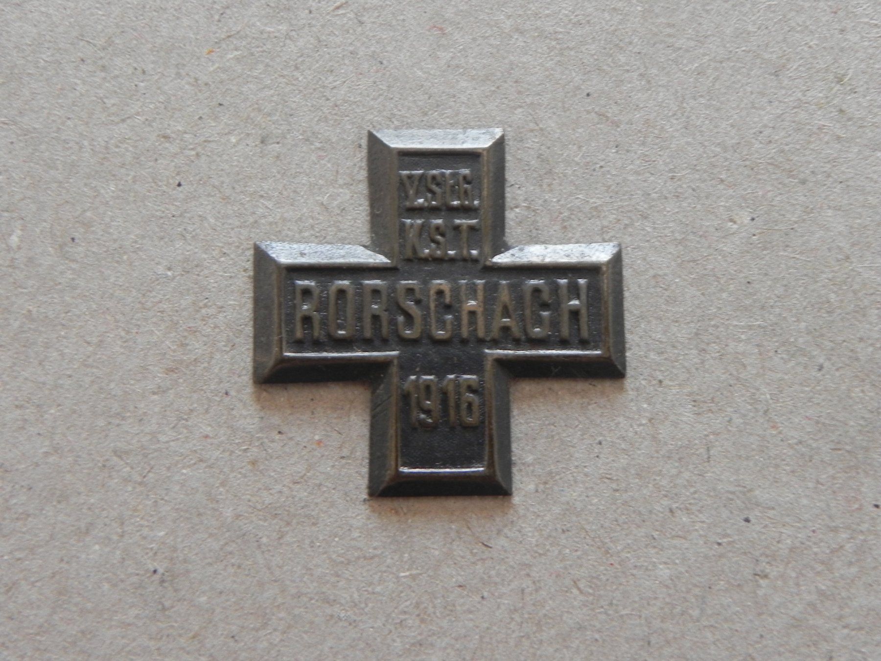 Placchette & Badge: Abzeichen Kantonal Schwingfest Schwingen Rorschach SG 1916 – Usato da Siebnen venduto da krimsie