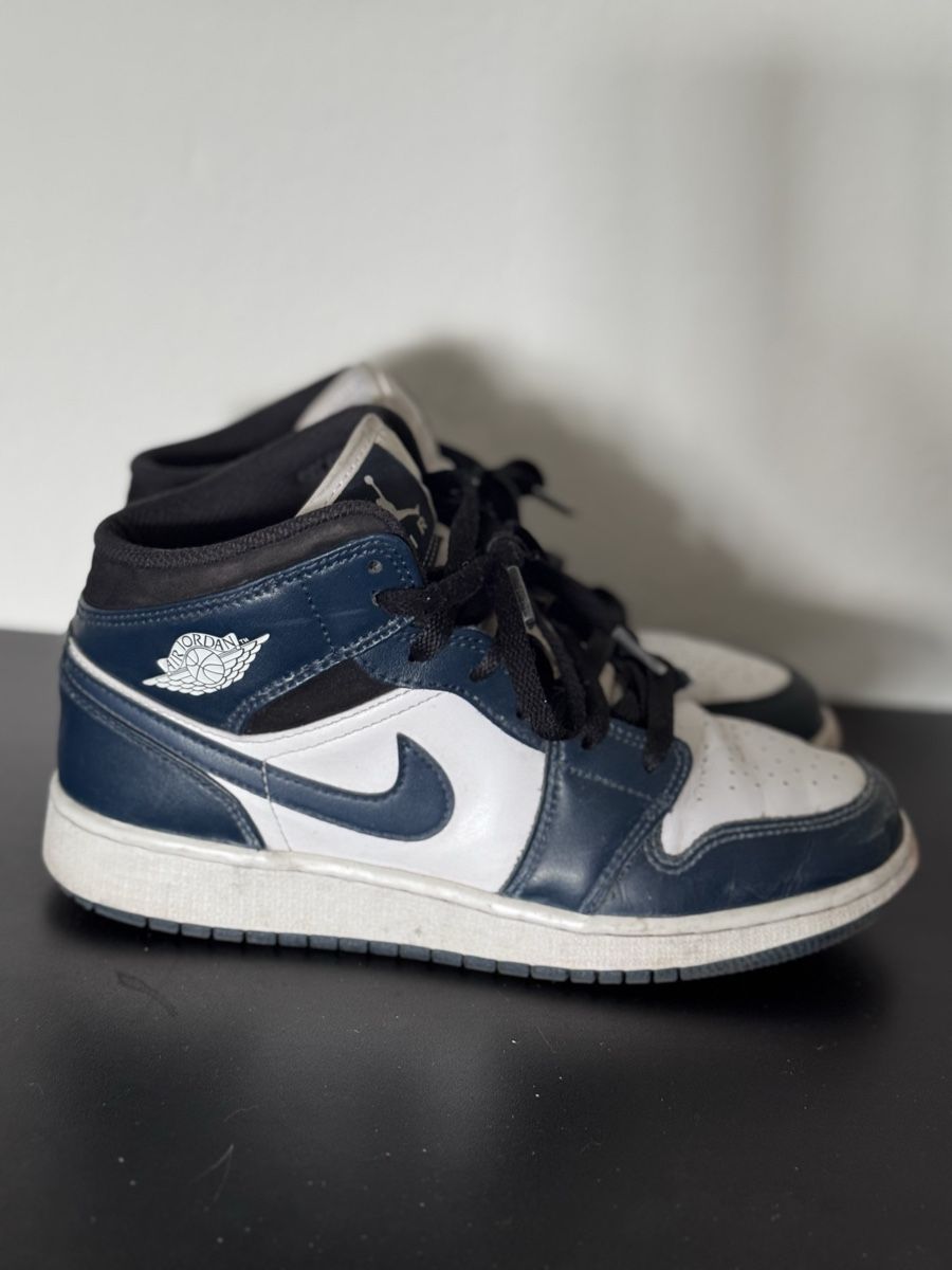 Jordan Scarpe da uomo: Jordan 1 Mid, Navy Blau/Weiss, Gr. 37.5 – Usato da Grüningen venduto da stellagolightly 3