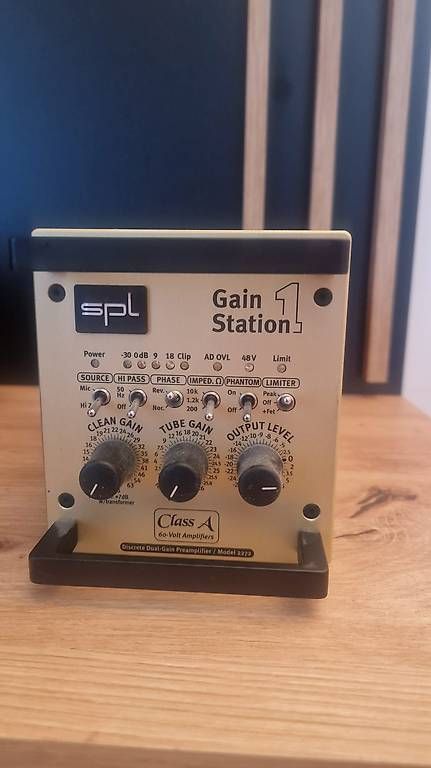 Amplificatori: SPL preampli microphone Tube - transistor - Class A – Usato da Arbaz venduto da Weiss1523
