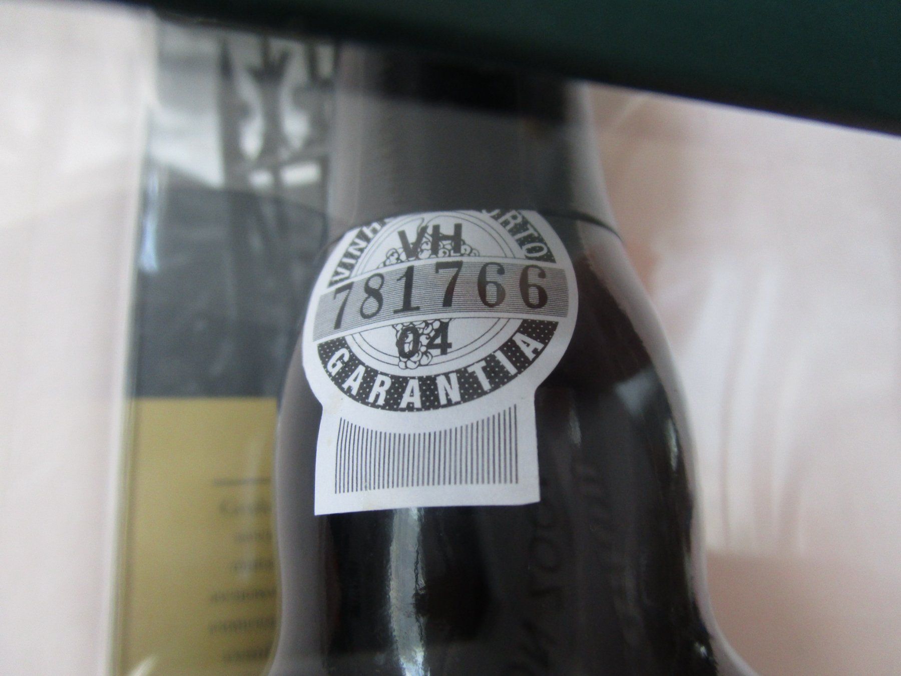 Wein: 1 Fl. Graham's Crusted Port, Bottled in 2004 – Neu (gemäss Beschreibung) aus Eschenbach SG von brocovin 8