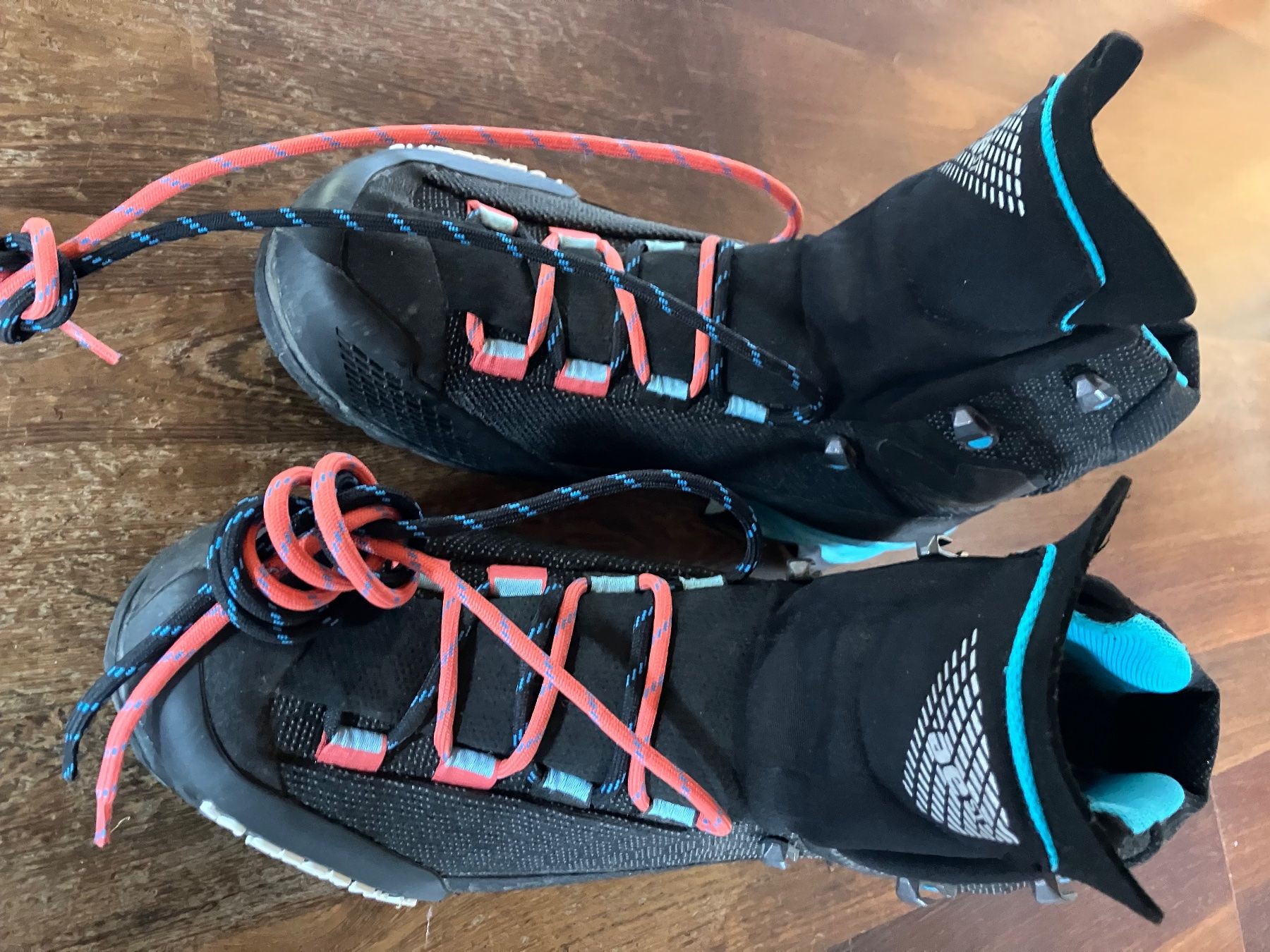 La Sportiva Chaussures femmes: La Sportiva – D'occasion à Chêne-Bougeries par C3l1n3