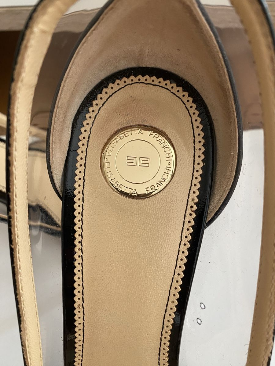 Chaussures femmes: Sandalen  – D'occasion à Rüschlikon par maf_7yrs 2