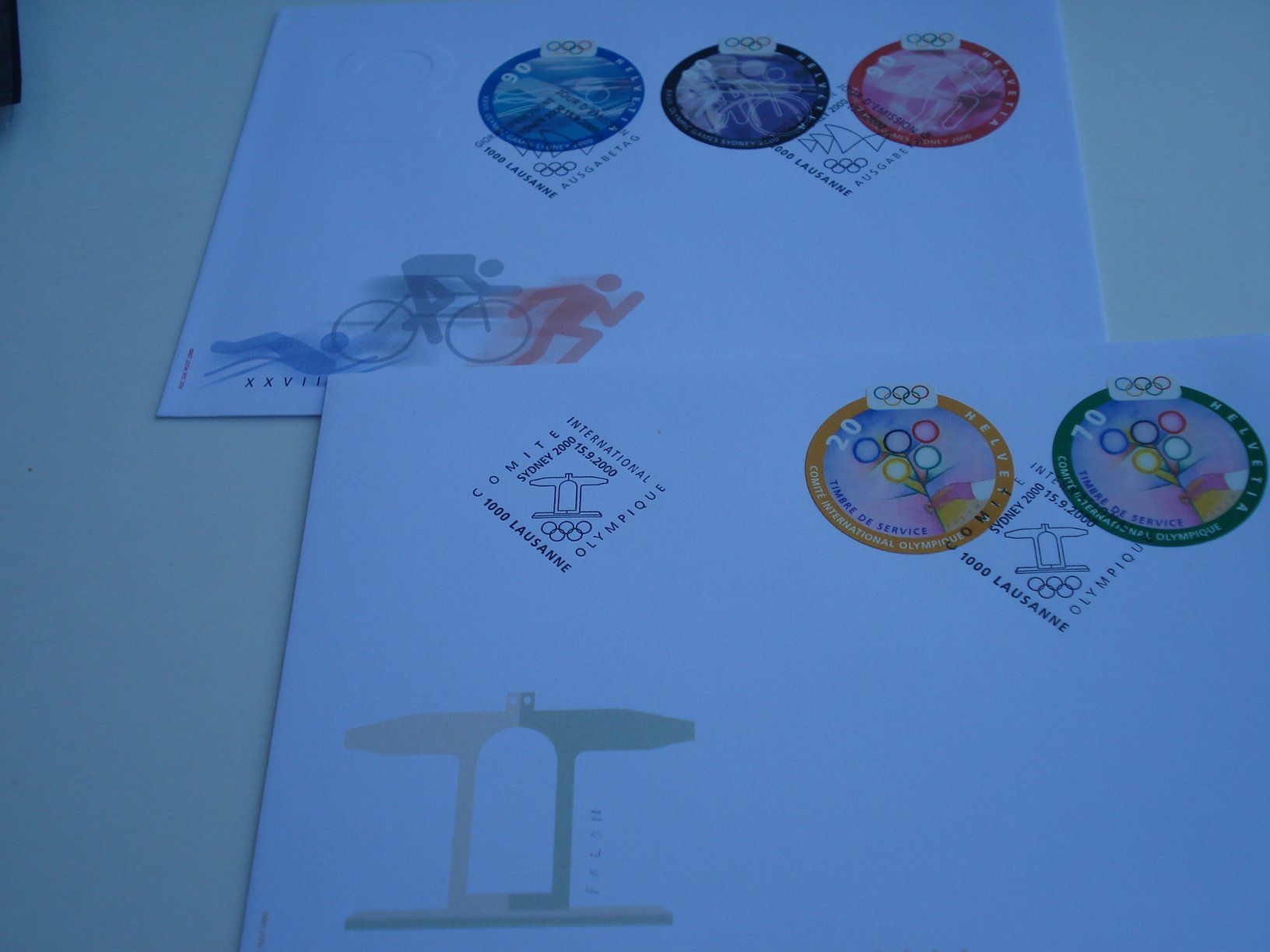 Tous les timbres: 2 FDC Runde Olympiamarken Sydney 2000 – D'occasion à Niederwil AG par morostahu 1