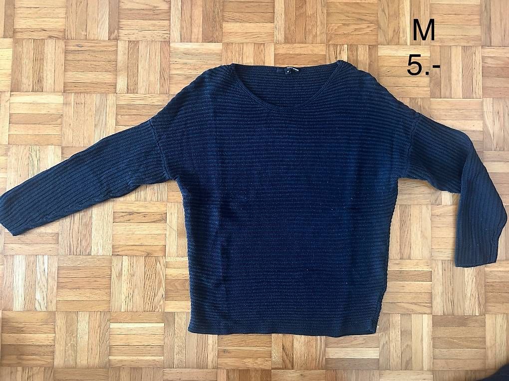Maglioni & Felpe: Pullover Damen Grösse M – Nuovo e nell'imballaggio originale da Adliswil venduto da sil_v8dy 1