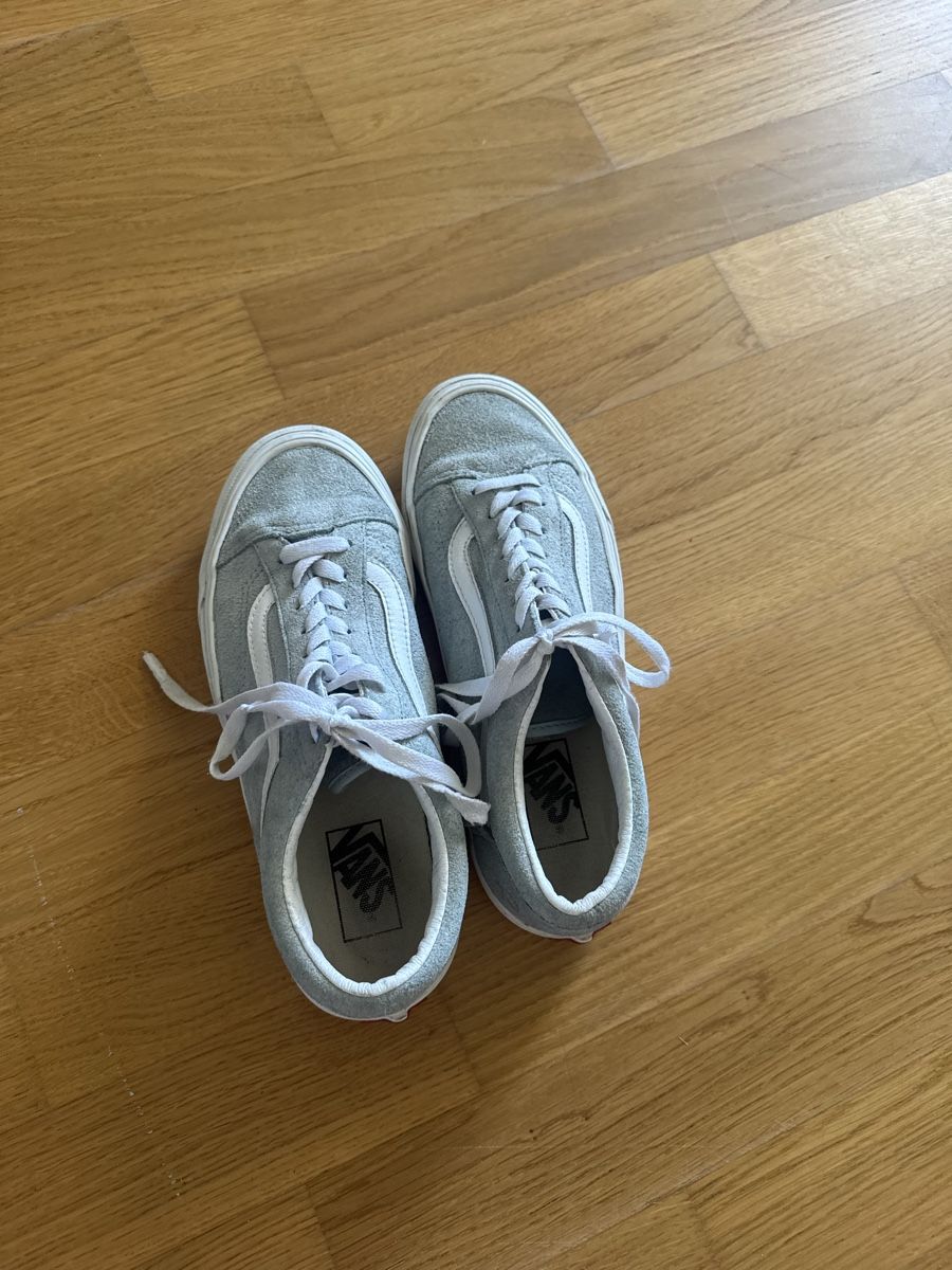 Vans Scarpe da uomo: Vans Sneaker Vans blau/grau Grösse 40 – Usato da Kradolf venduto da ij5 1