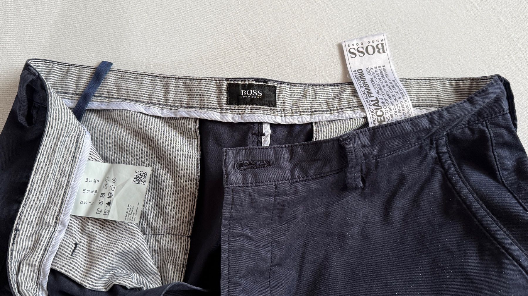 Hugo Boss Jeans: Herrenhose dunkelblau - Hugo Boss – Usato da Samedan venduto da Gischpel25 2