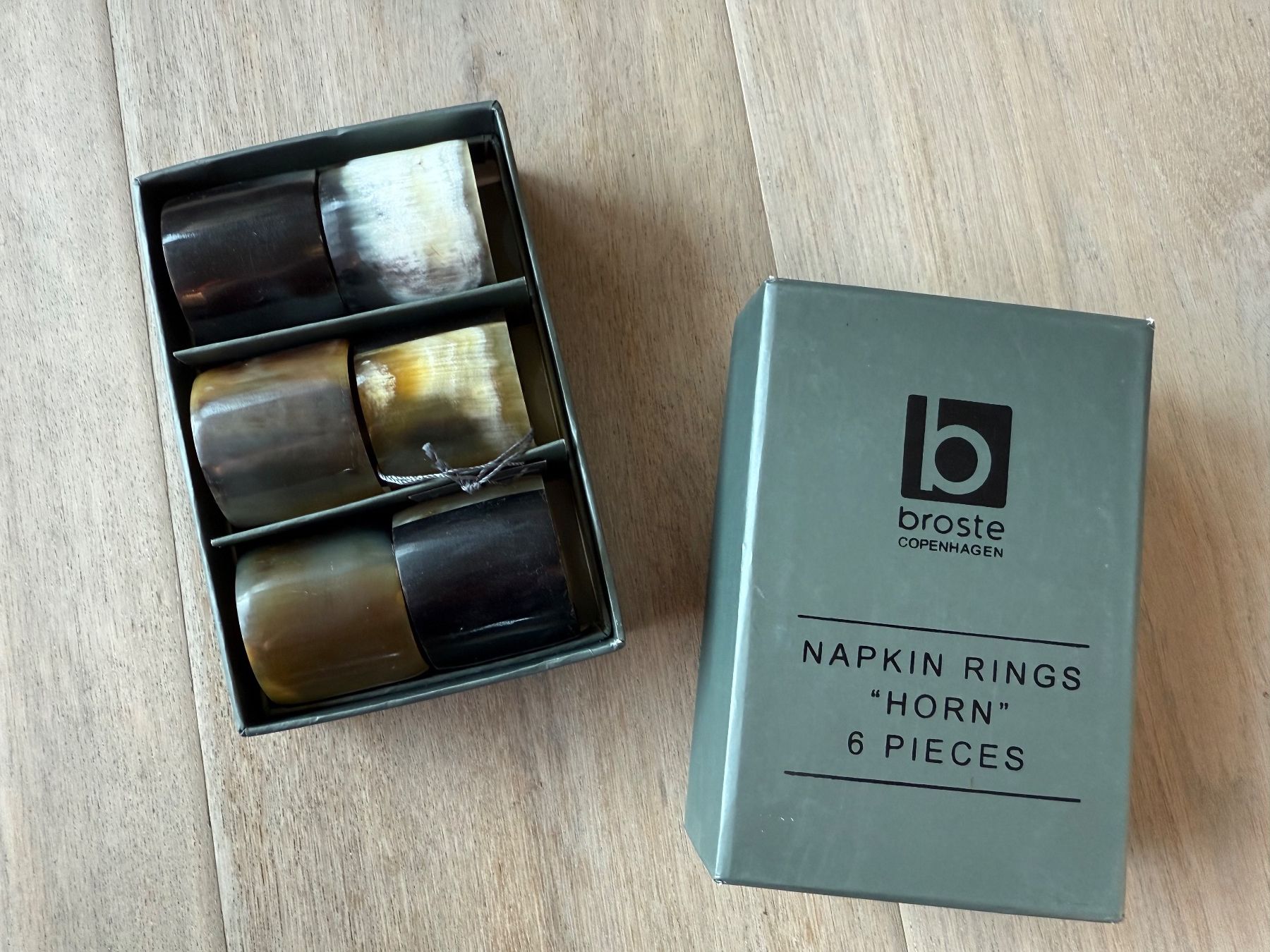 Altro in Decorazioni & Accessori: Serviettenringe Horn Neu! – Nuovo e nell'imballaggio originale da Allschwil venduto da mapetitemaison 2